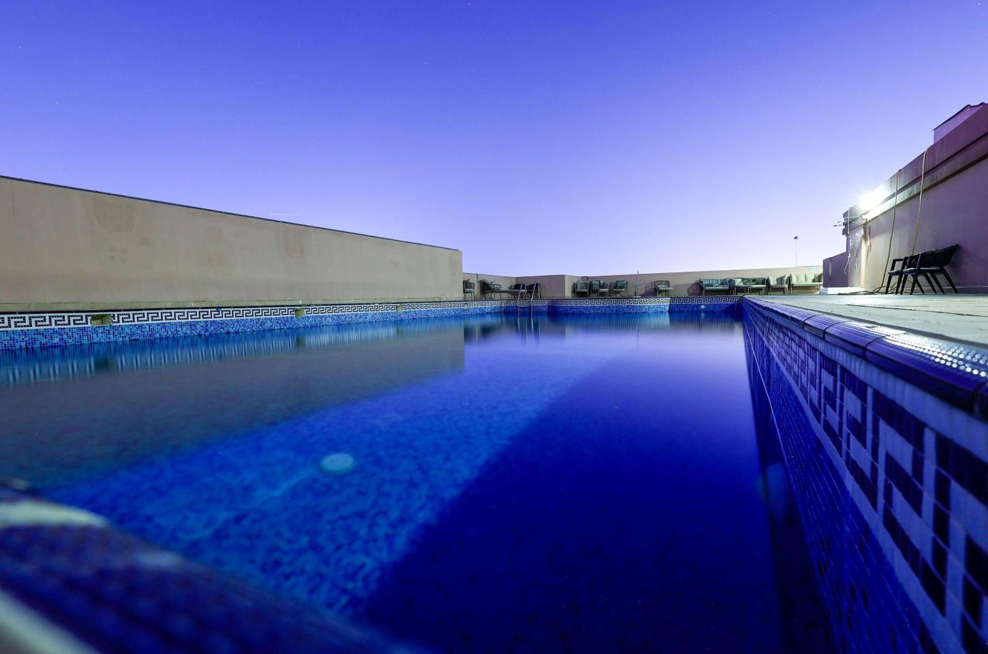 Best Western Premier M Four Hotel Dubai Exterior foto