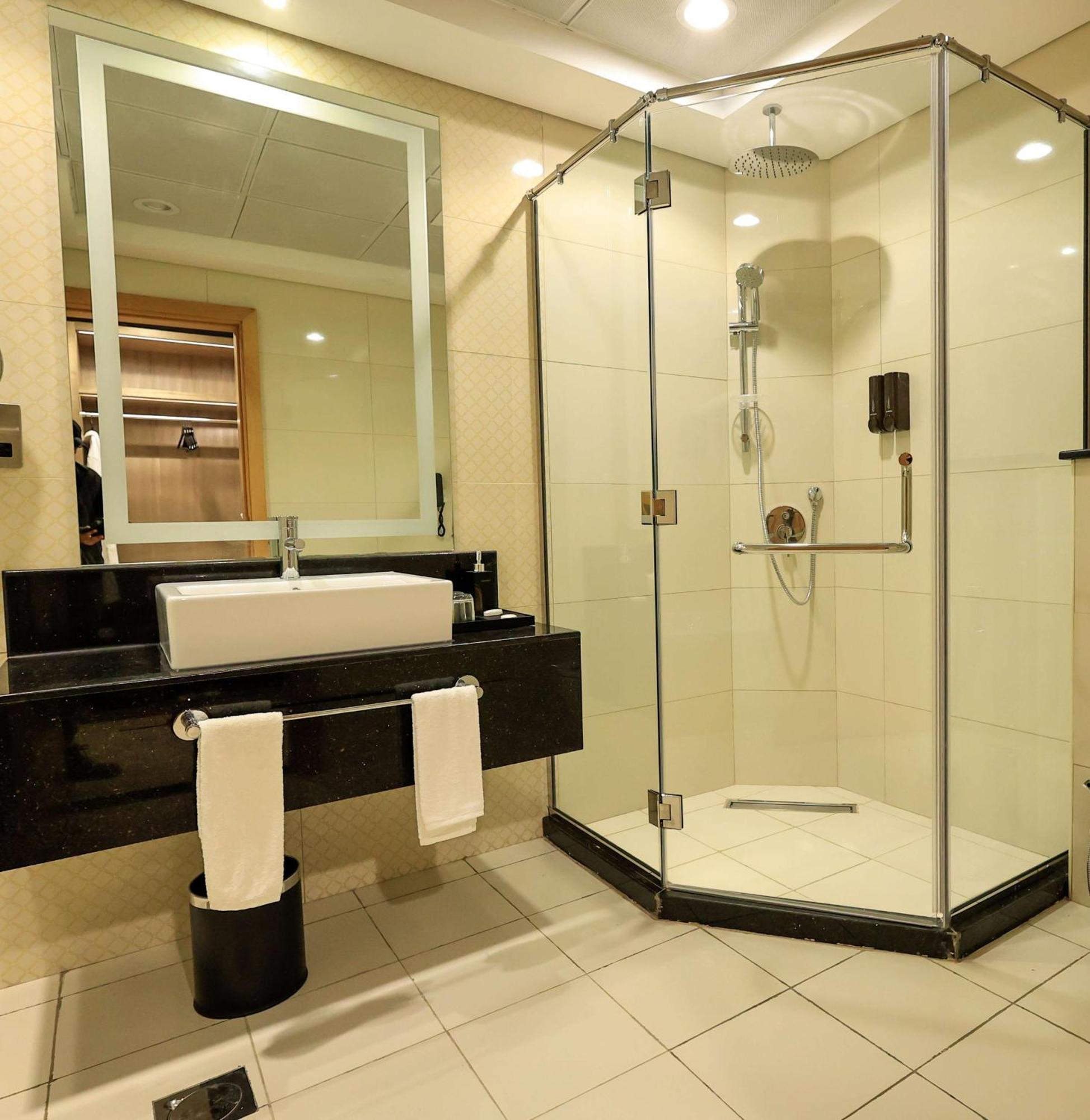 Best Western Premier M Four Hotel Dubai Exterior foto